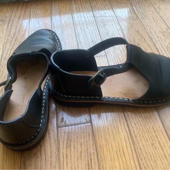 Steve Mono Sandals - Picture 3 of 3
